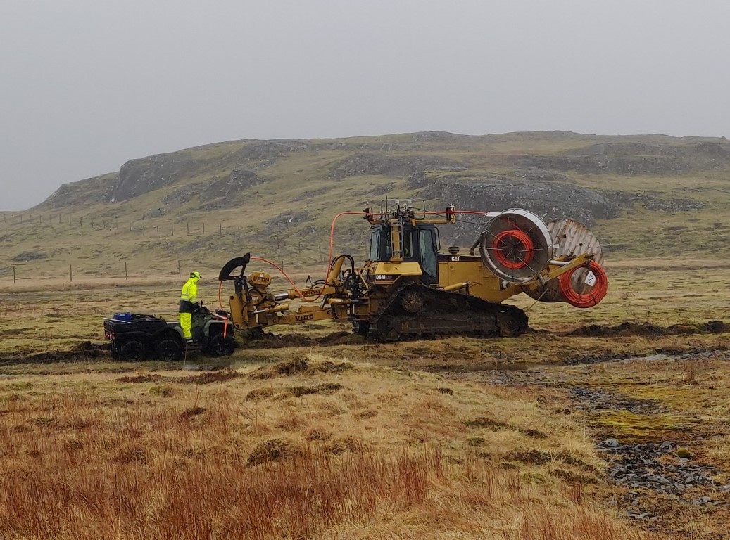 Ljóslögn í Hamars- og Álftafirði 